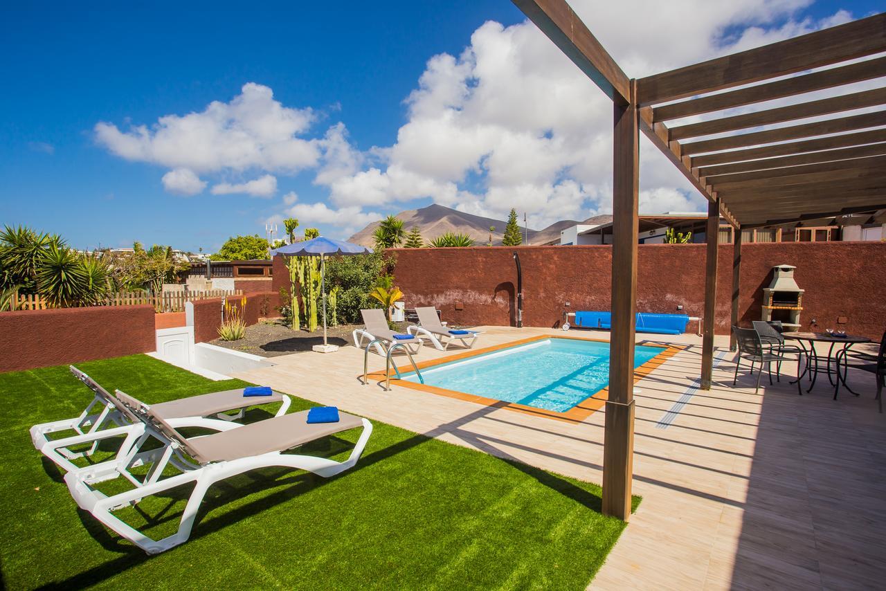 Las Marinas Deluxe Playa Blanca (Lanzarote) Exterior foto