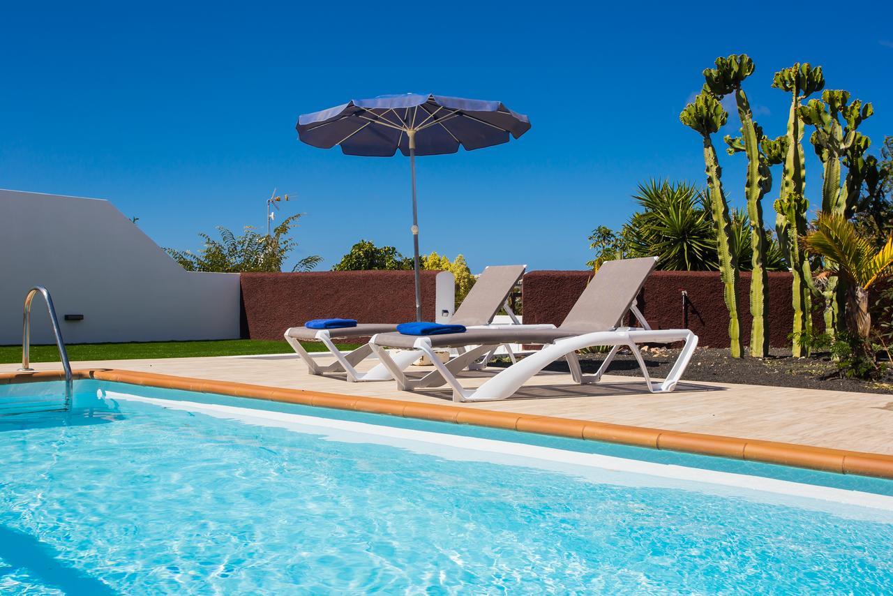Las Marinas Deluxe Playa Blanca (Lanzarote) Exterior foto