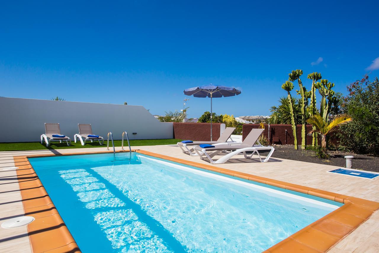 Las Marinas Deluxe Playa Blanca (Lanzarote) Exterior foto